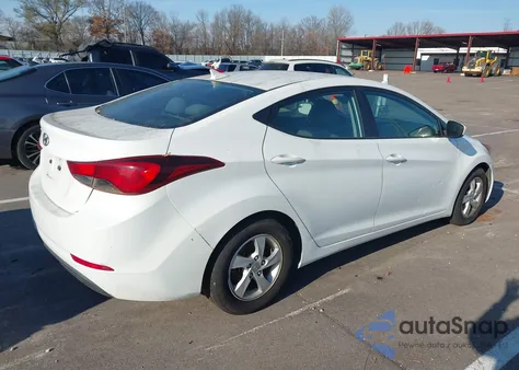 2014 Hyundai Elantra Se z USA, uszkodzony, nr VIN 5NPDH4AE2EH521887